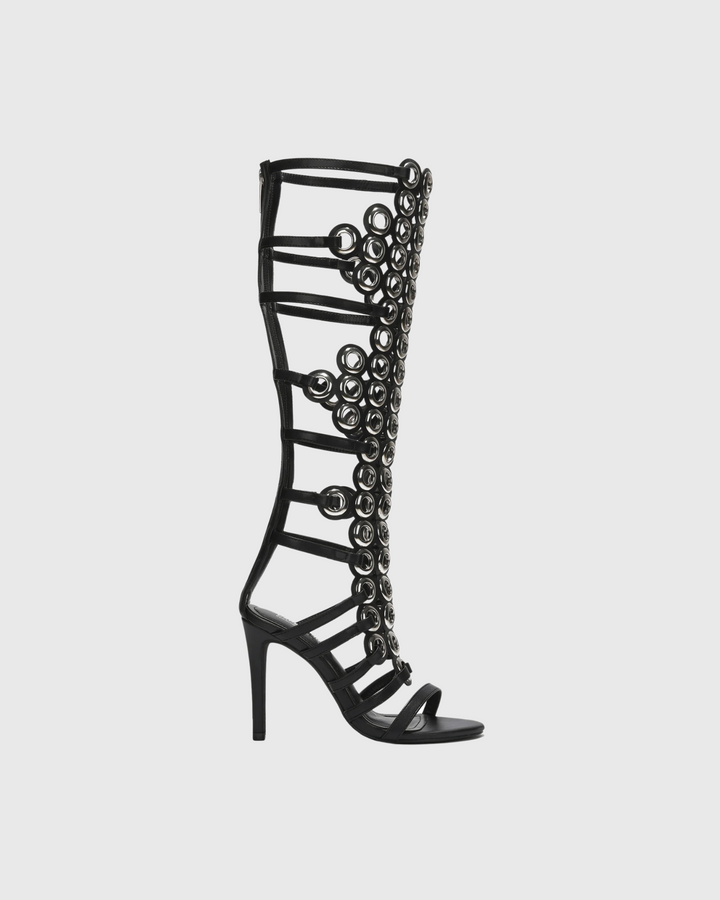 Rylie Metal Grommet Sandals In Black