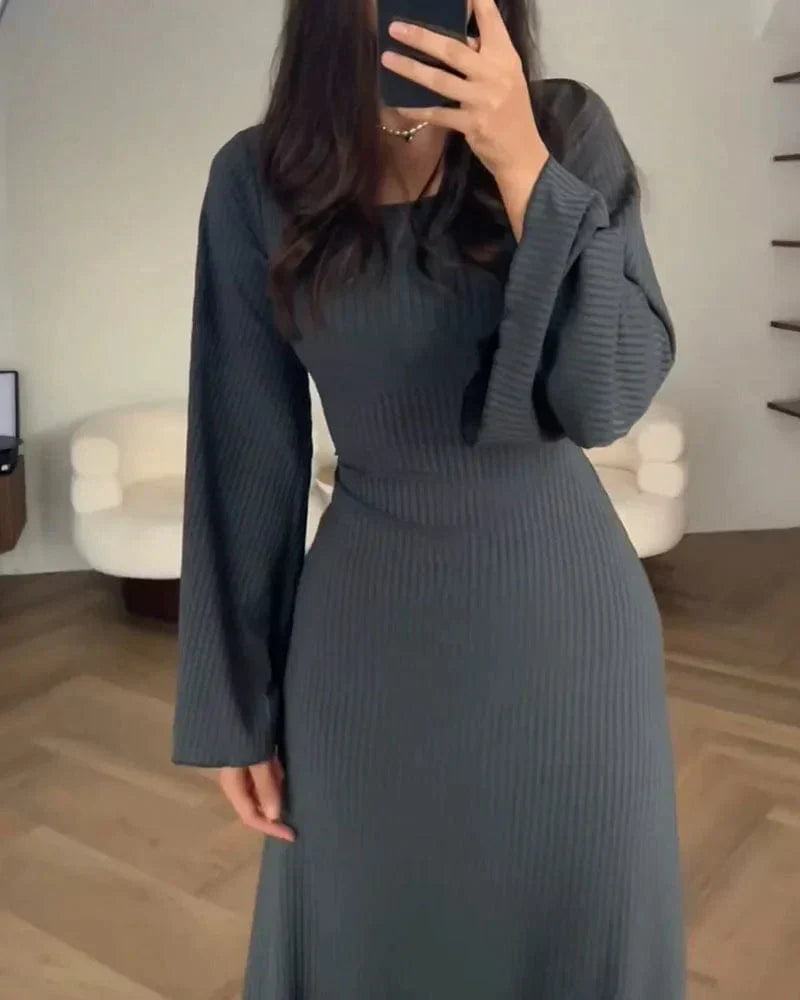 CLARE - SOPHISTICATED LONG-SLEEVE DRESS